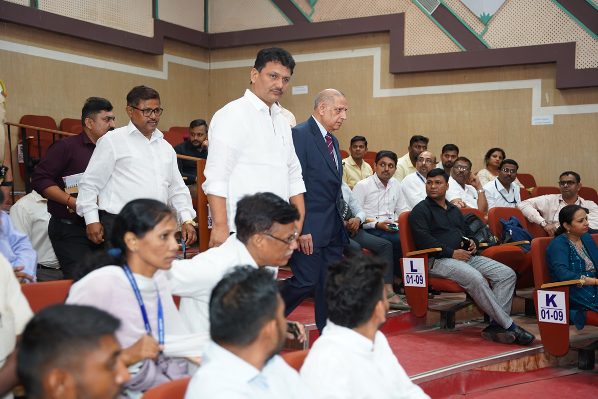 dignitaries